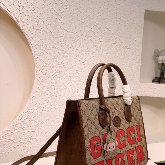 Tiger Tote Bag 2way INSPIRED - NEW - Picture 6 of 7